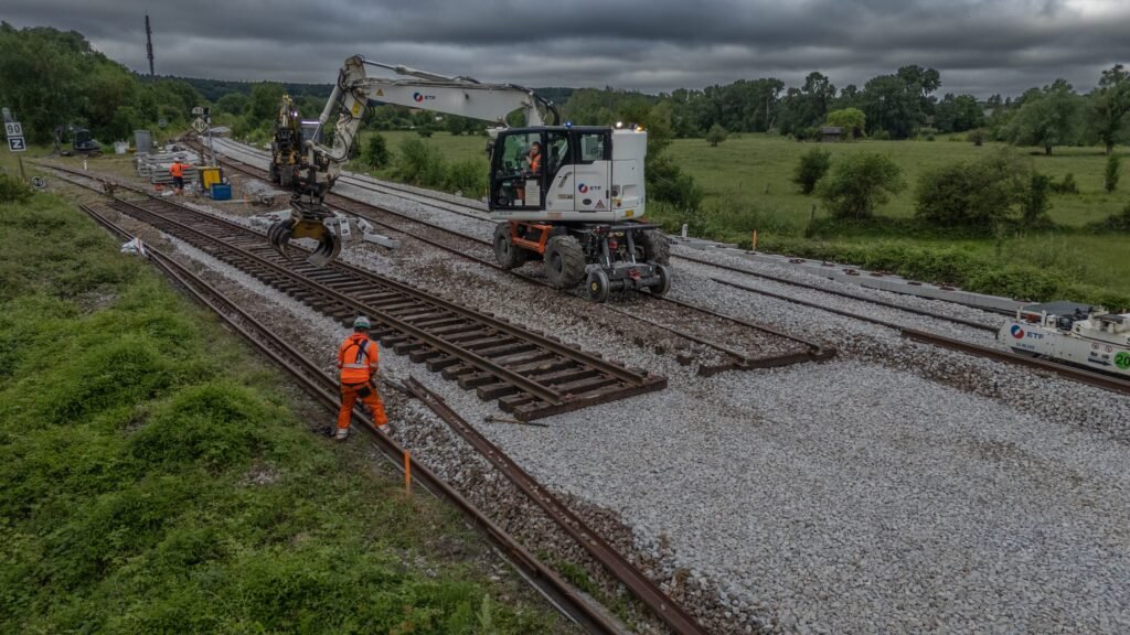La gare de Serquigny renouvelle ses voies